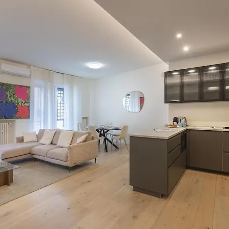 Appartamento 2br - Arco Della Pace - Center *
